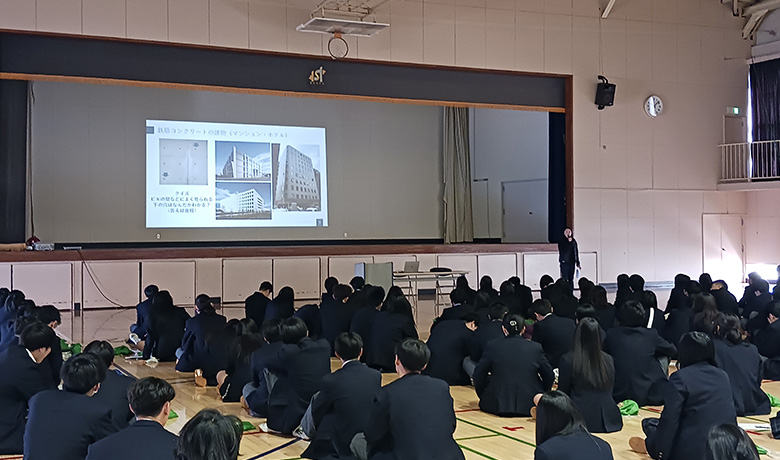 神奈川県立平塚湘風高等学校の出前授業の写真1