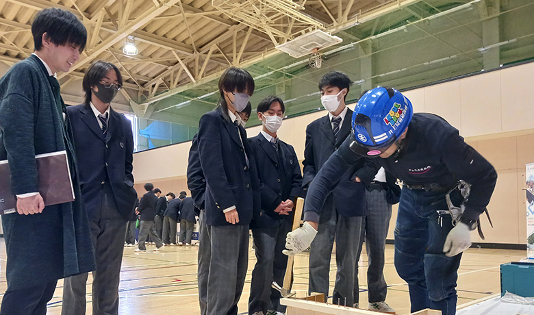 神奈川県立平塚湘風高等学校の出前授業の写真3